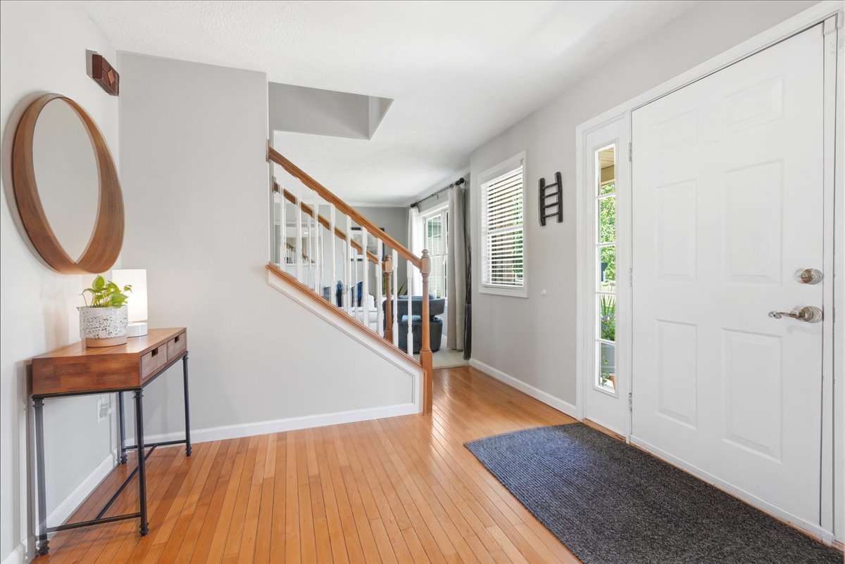 3402 Crossgate Drive Property Photo 4
