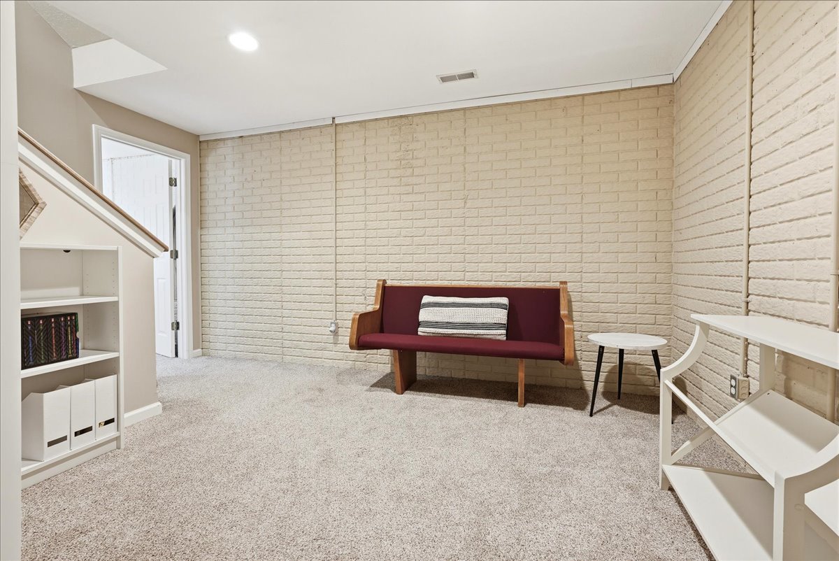 3402 Crossgate Drive Property Photo 42