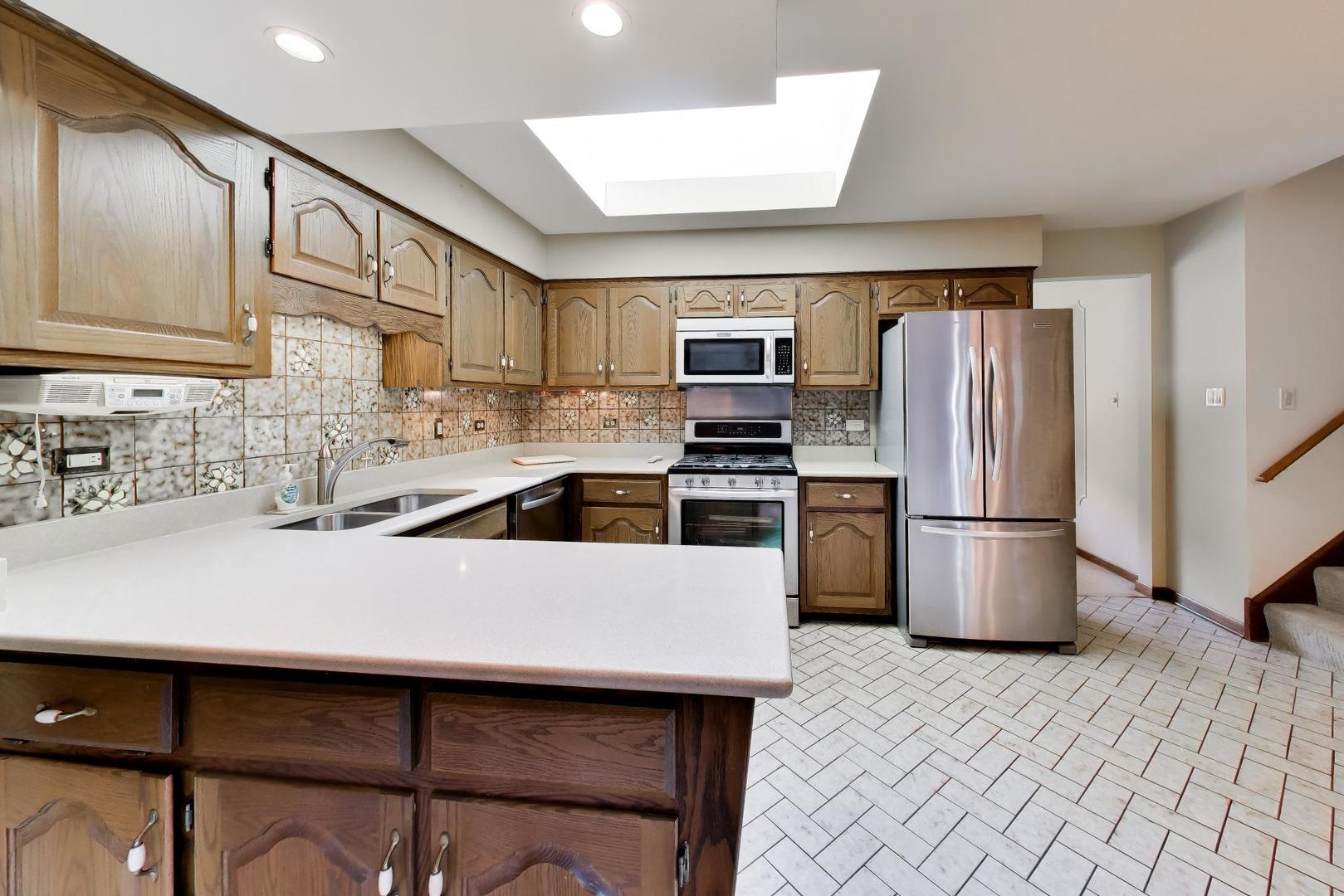 16w671 Fern Street Property Photo 11