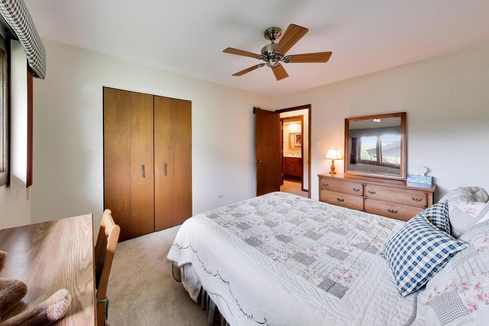 16w671 Fern Street Property Photo 21