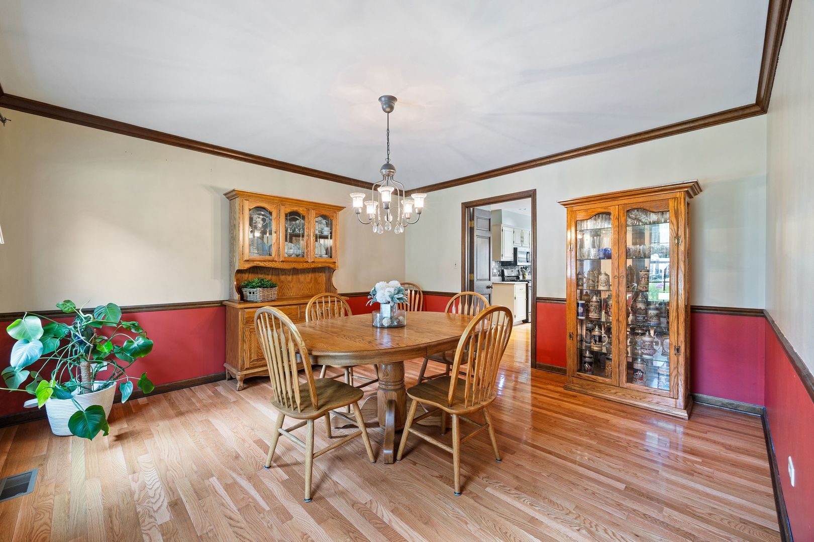 1628 Trent Avenue Property Photo 6
