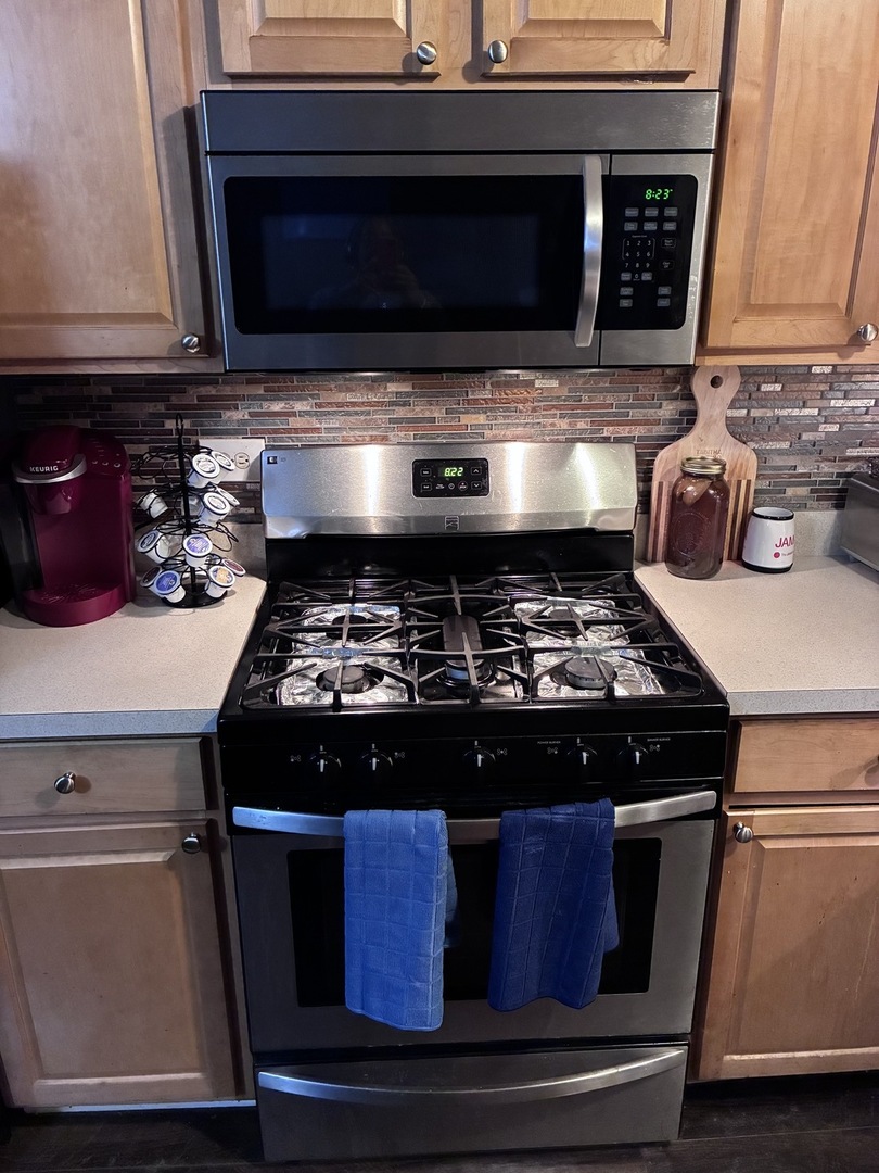4100 176th Place Property Photo 6