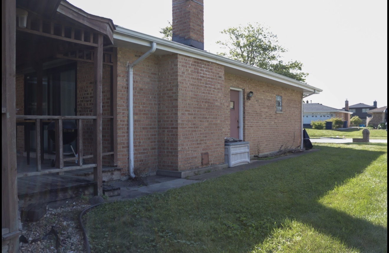 4100 176th Place Property Photo 16