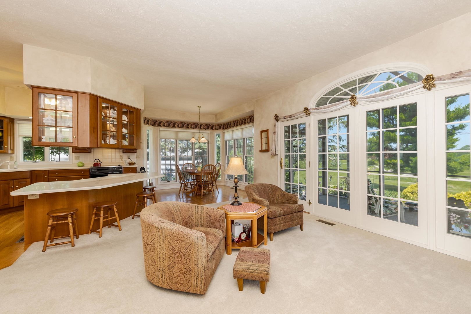 581 Fairway Drive Property Photo 10