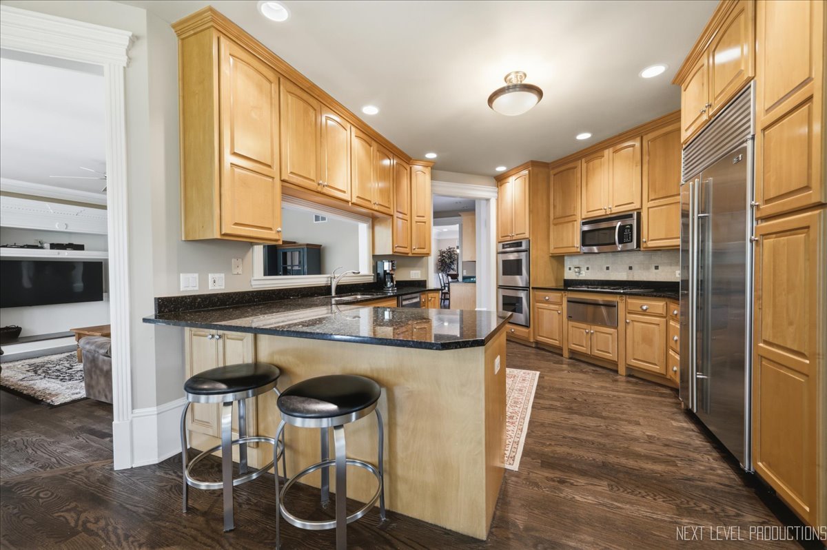 632 Waters Edge Drive Property Photo 14