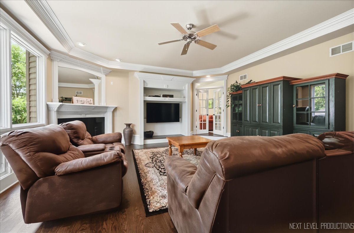 632 Waters Edge Drive Property Photo 16