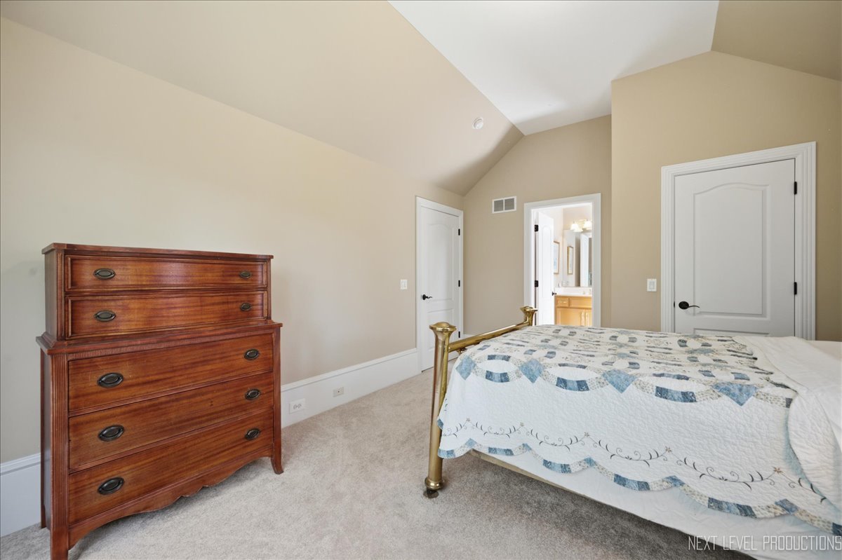 632 Waters Edge Drive Property Photo 27
