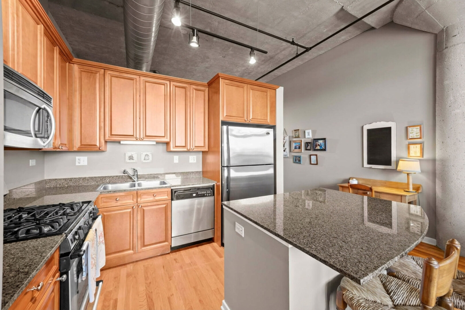 12693894 Property Photo 8