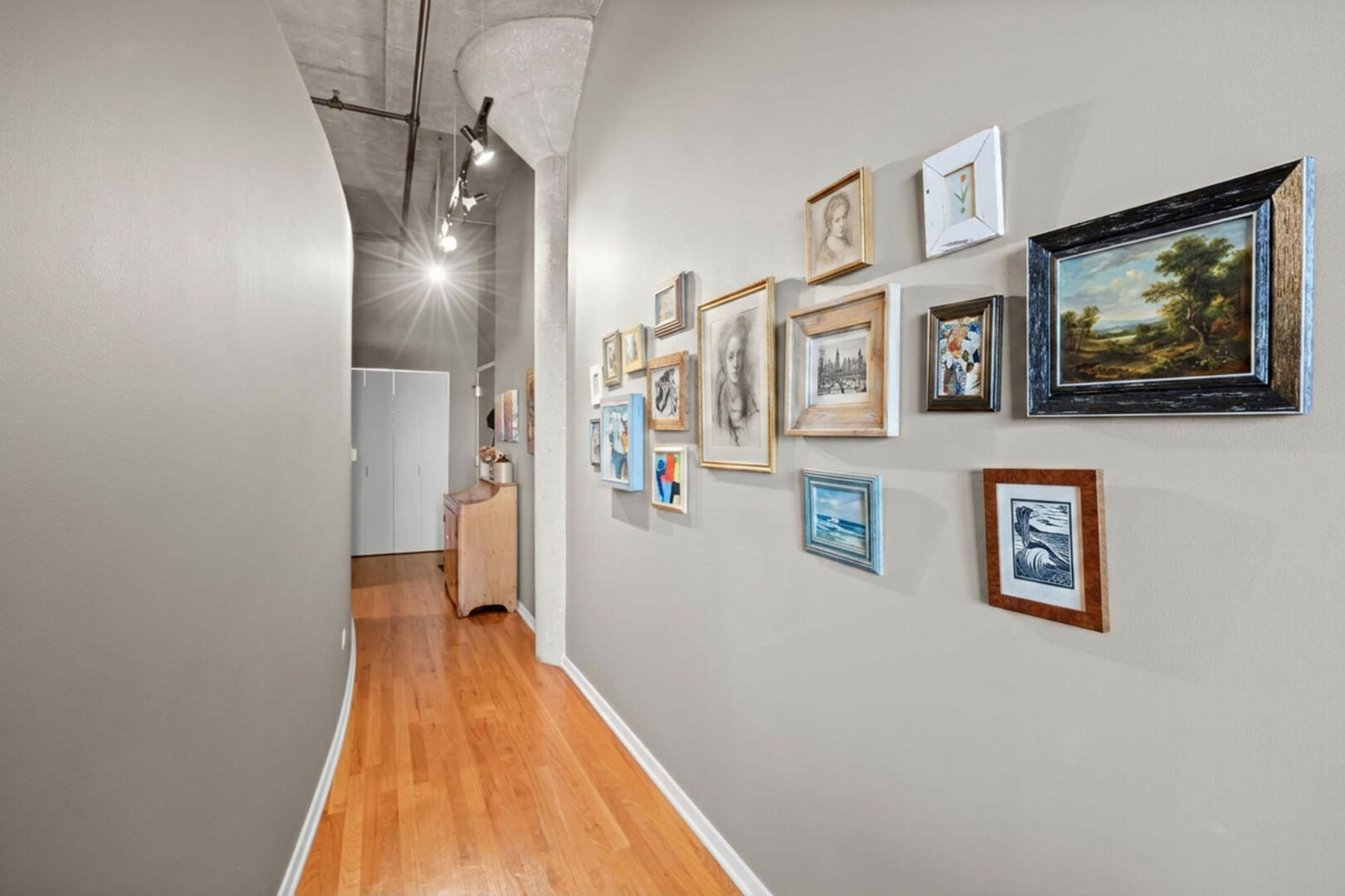 12693894 Property Photo 14