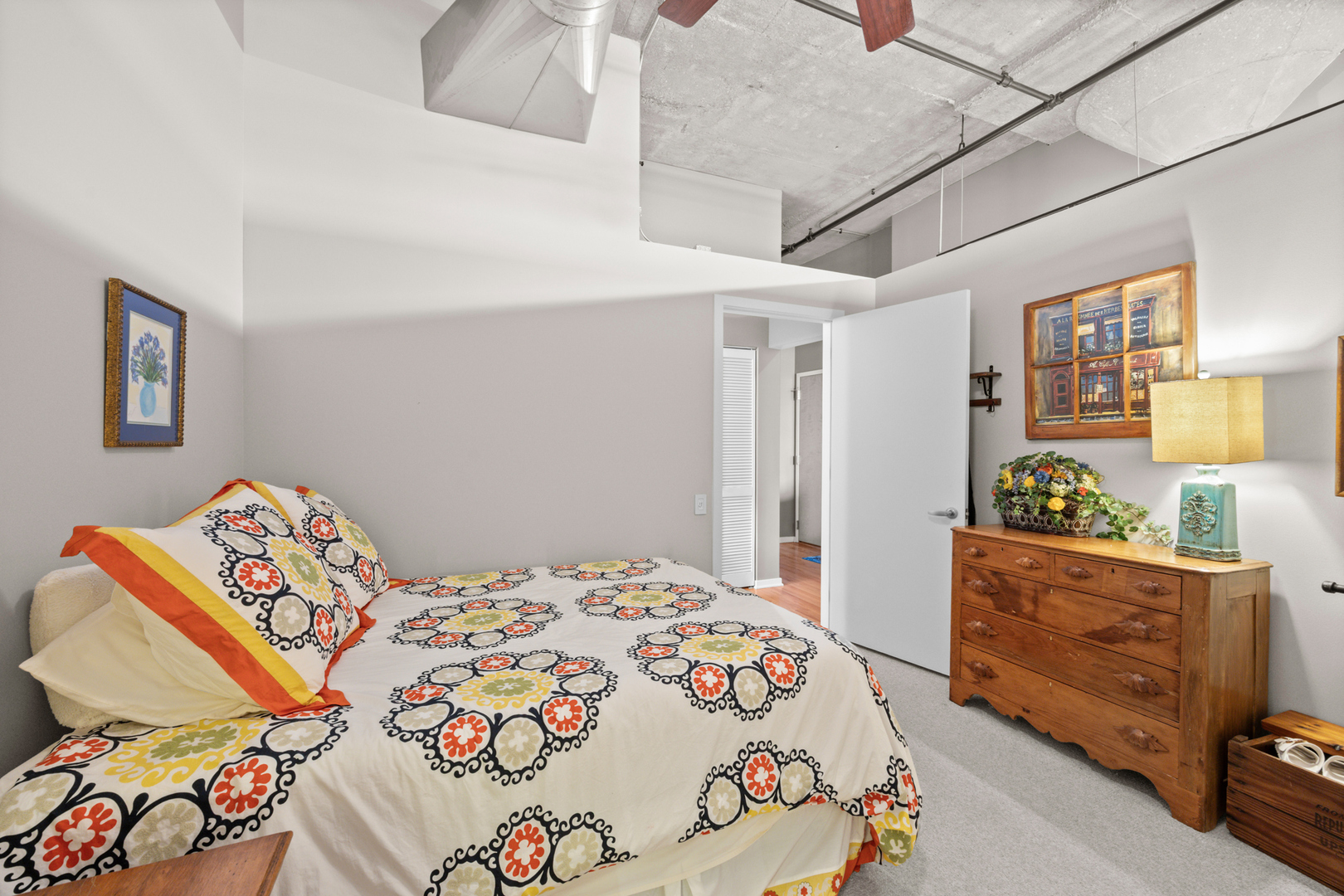 12693894 Property Photo 16