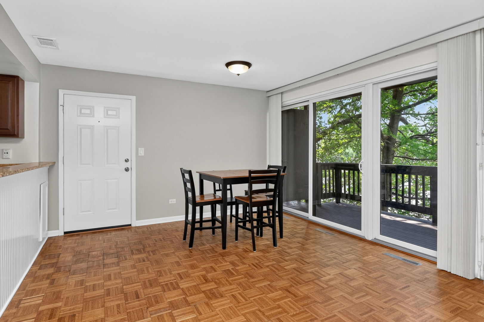 5542 E Lake Drive 74d Property Photo 4