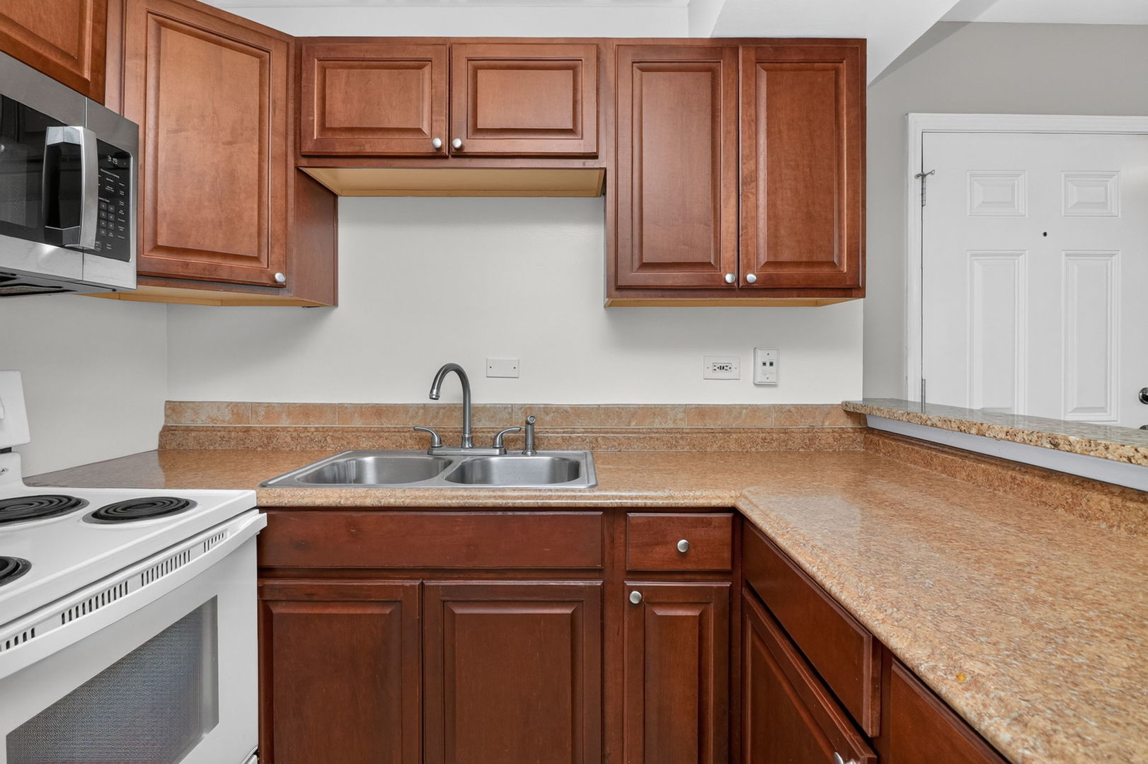 5542 E Lake Drive 74d Property Photo 7