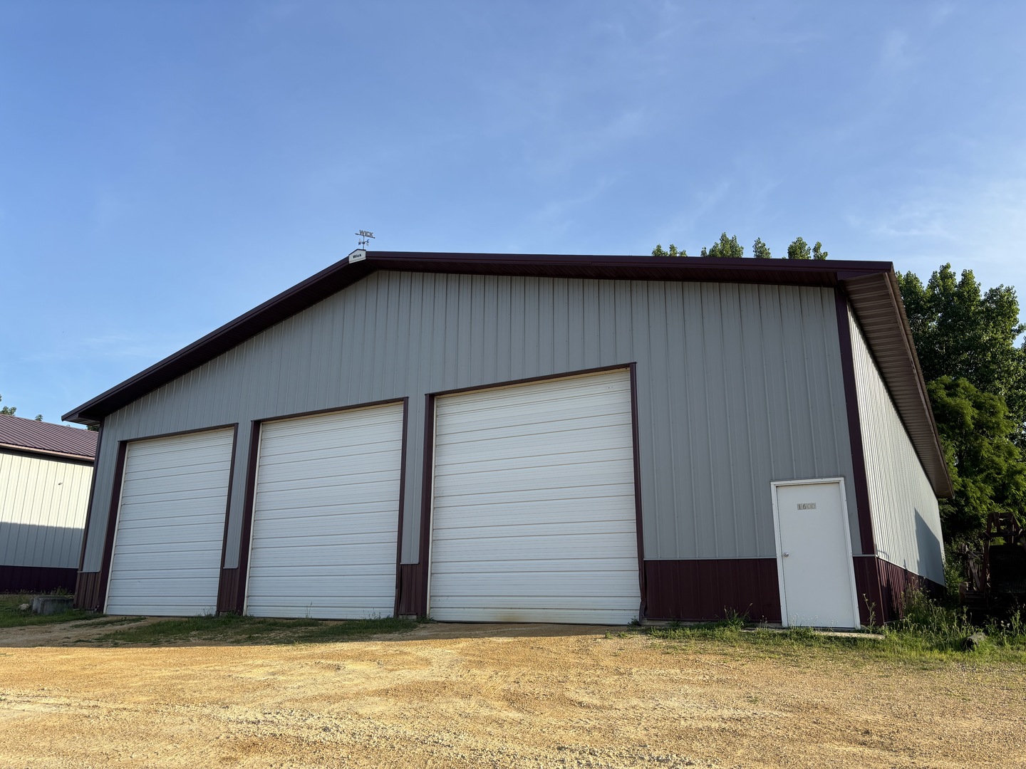 1600 12th Avenue Property Photo 1