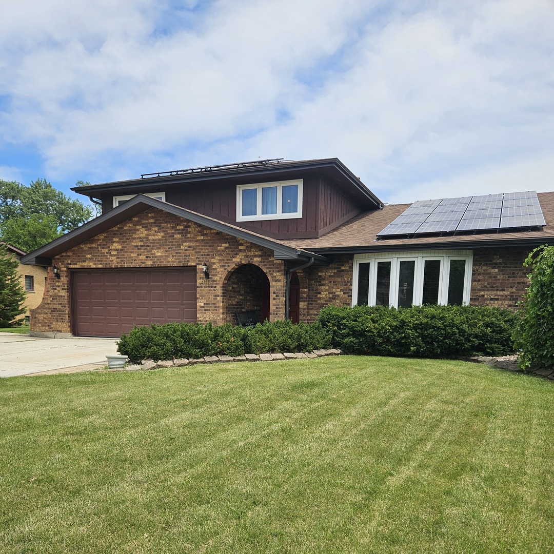 9157 S 83rd Court Property Photo 1