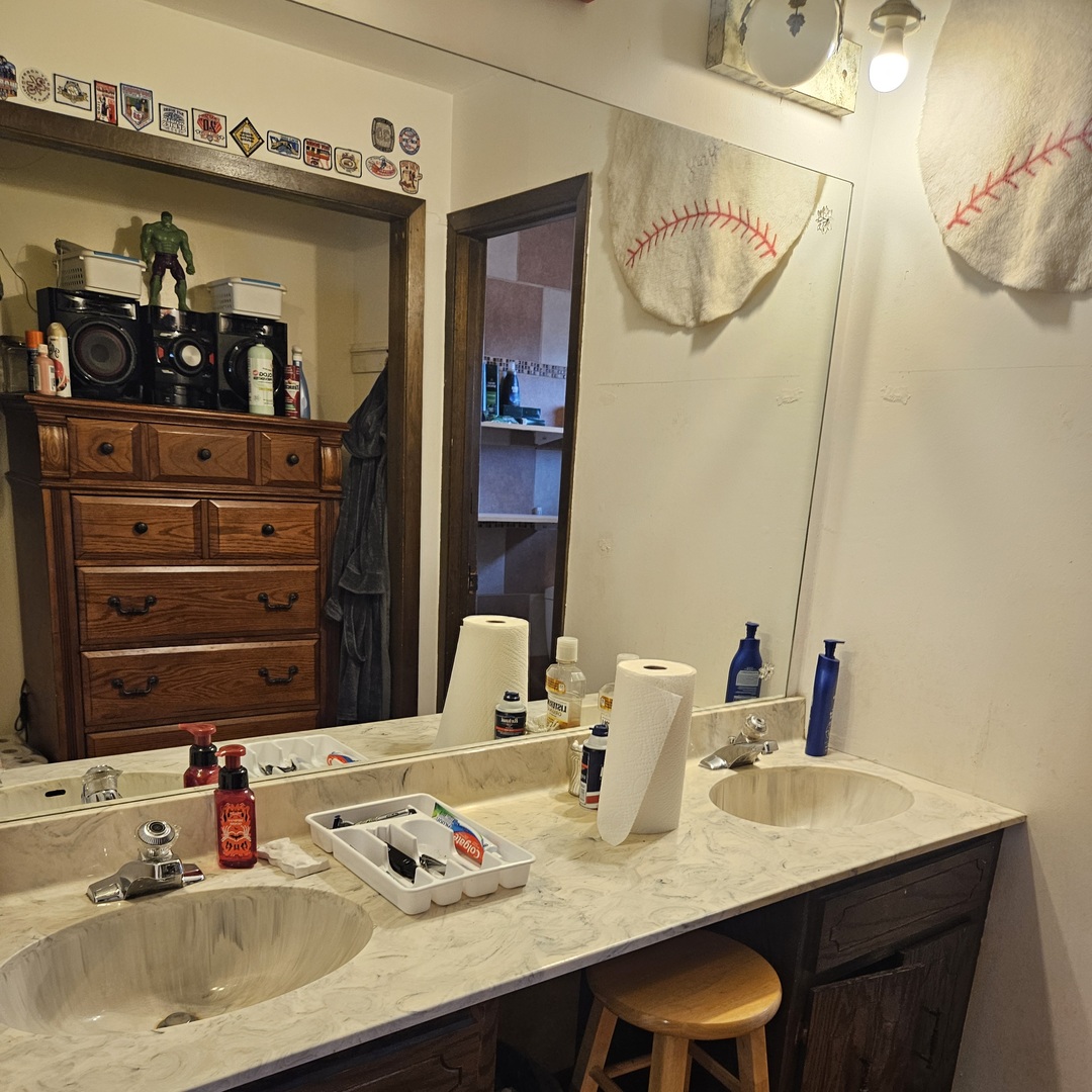 9157 S 83rd Court Property Photo 15