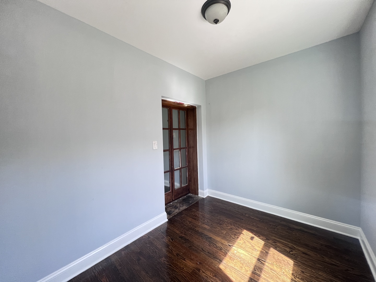 821 N Waller Avenue 1 Property Photo 41