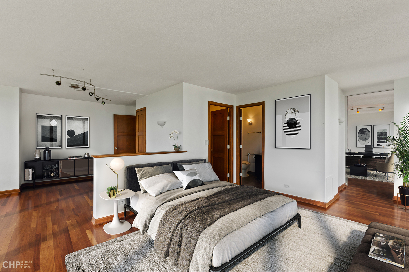 330 W Diversey Parkway 807-809 Property Photo 8
