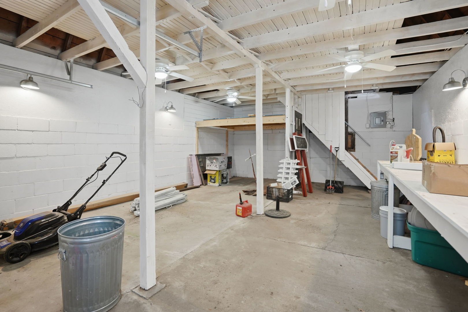 301 N Yates Street Property Photo 23