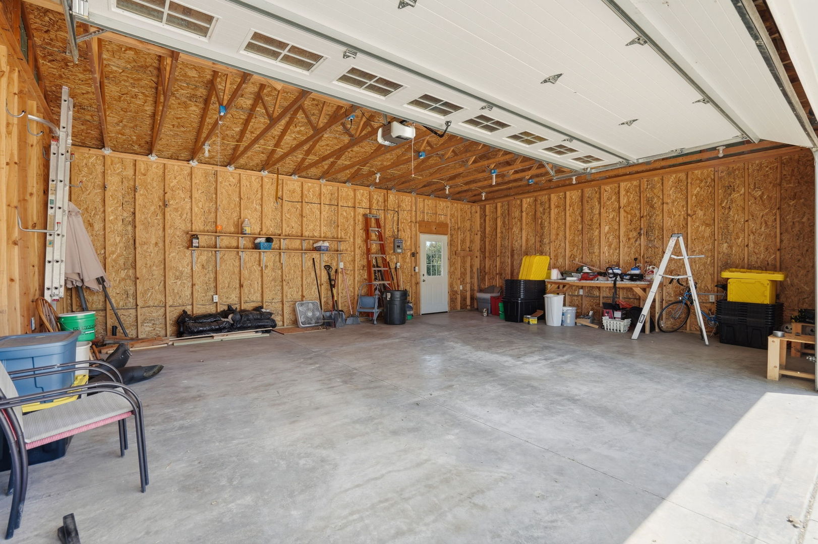 301 N Yates Street Property Photo 25