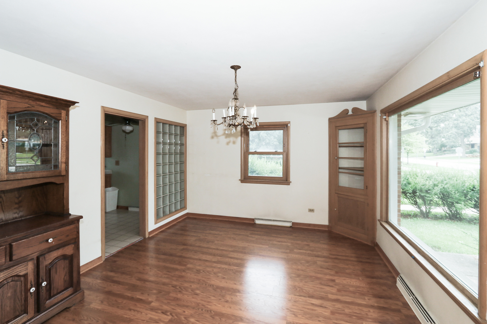 101 N Eastern Avenue Property Photo 4