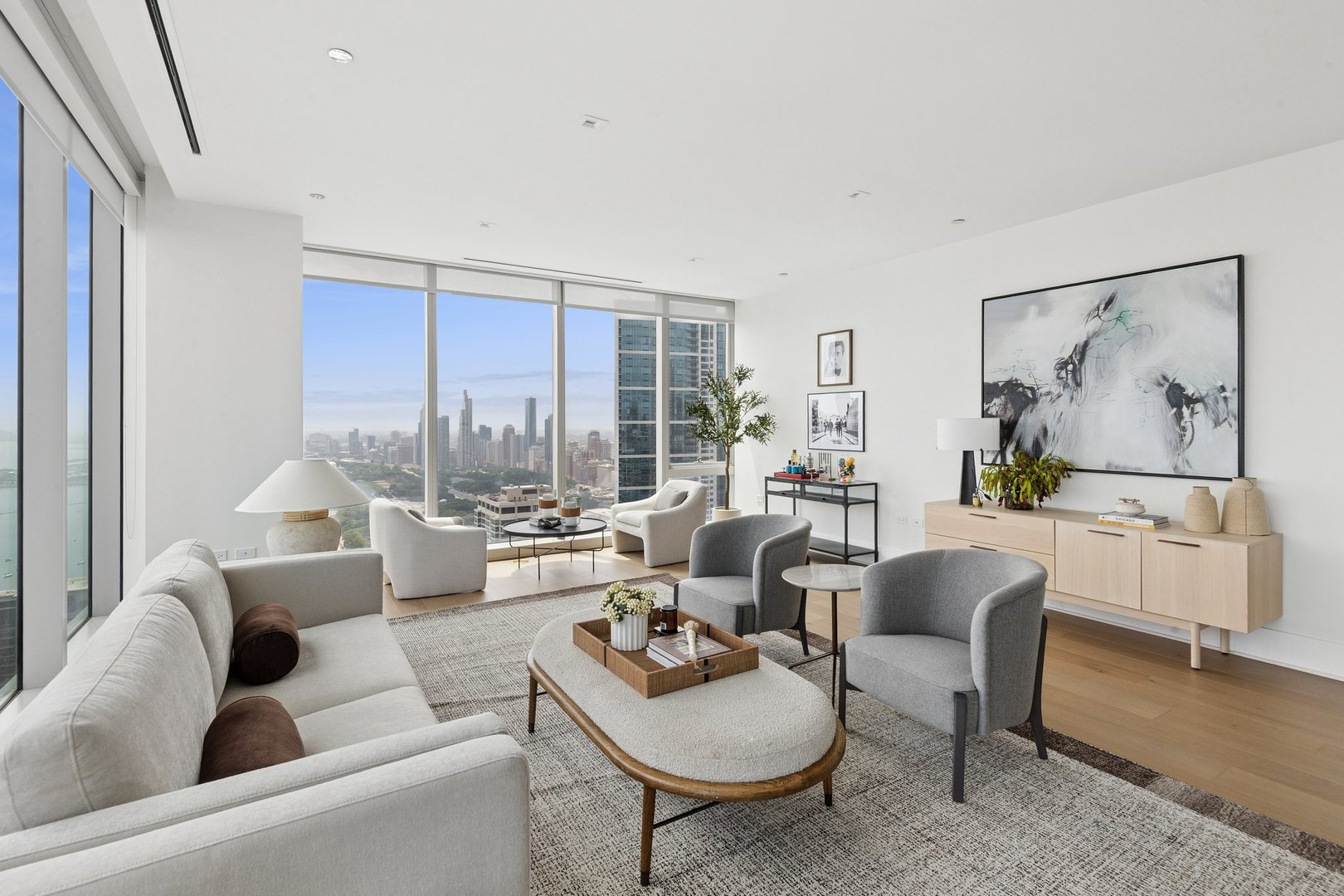 363 E Wacker Drive 4209 Property Photo 4