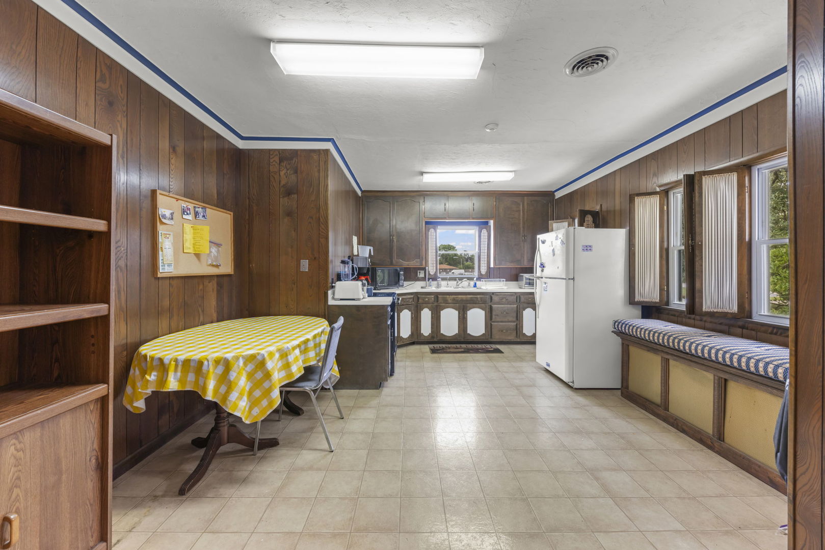 16214 S Lincoln Highway Property Photo 18