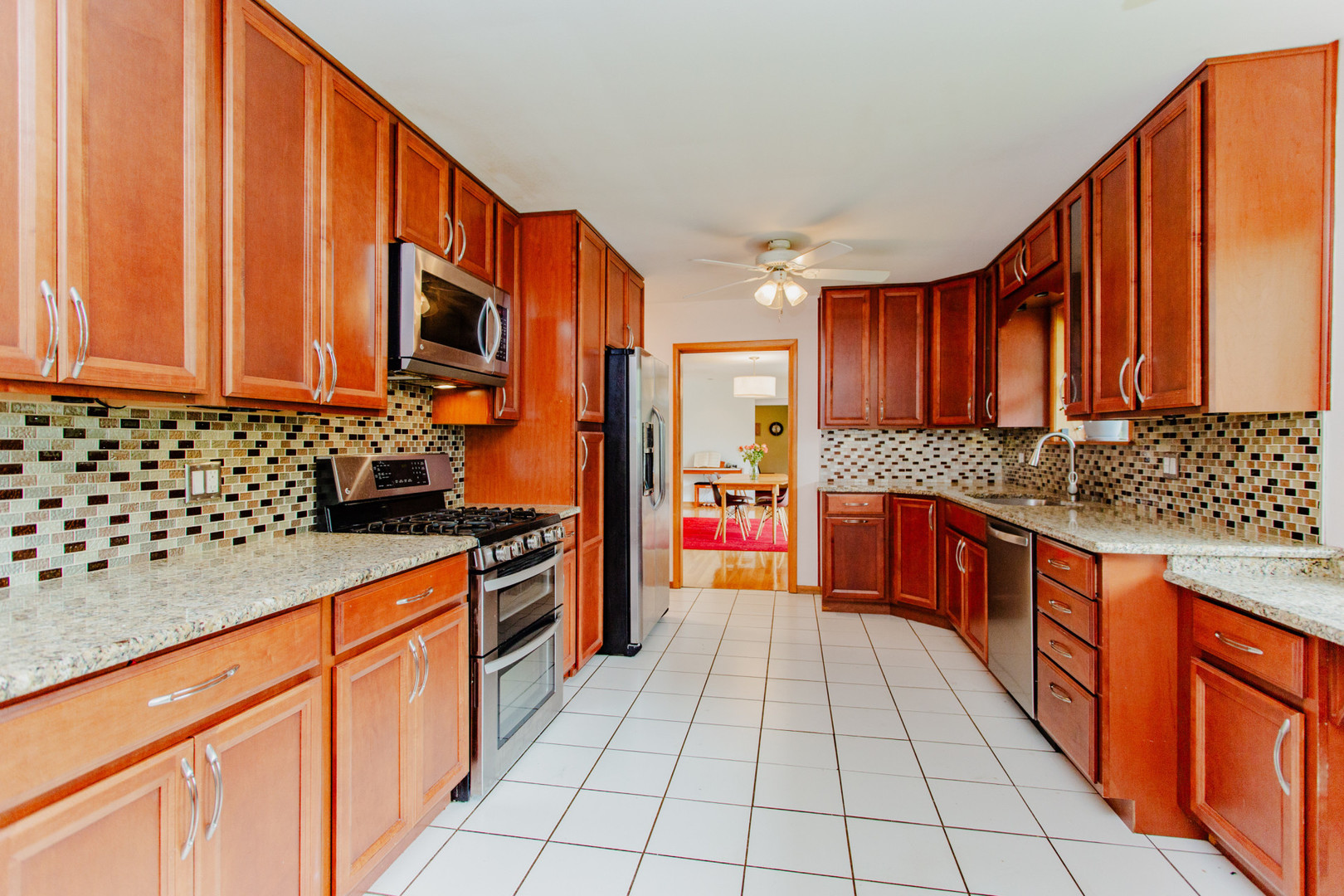 6503 N Longmeadow Avenue Property Photo 12
