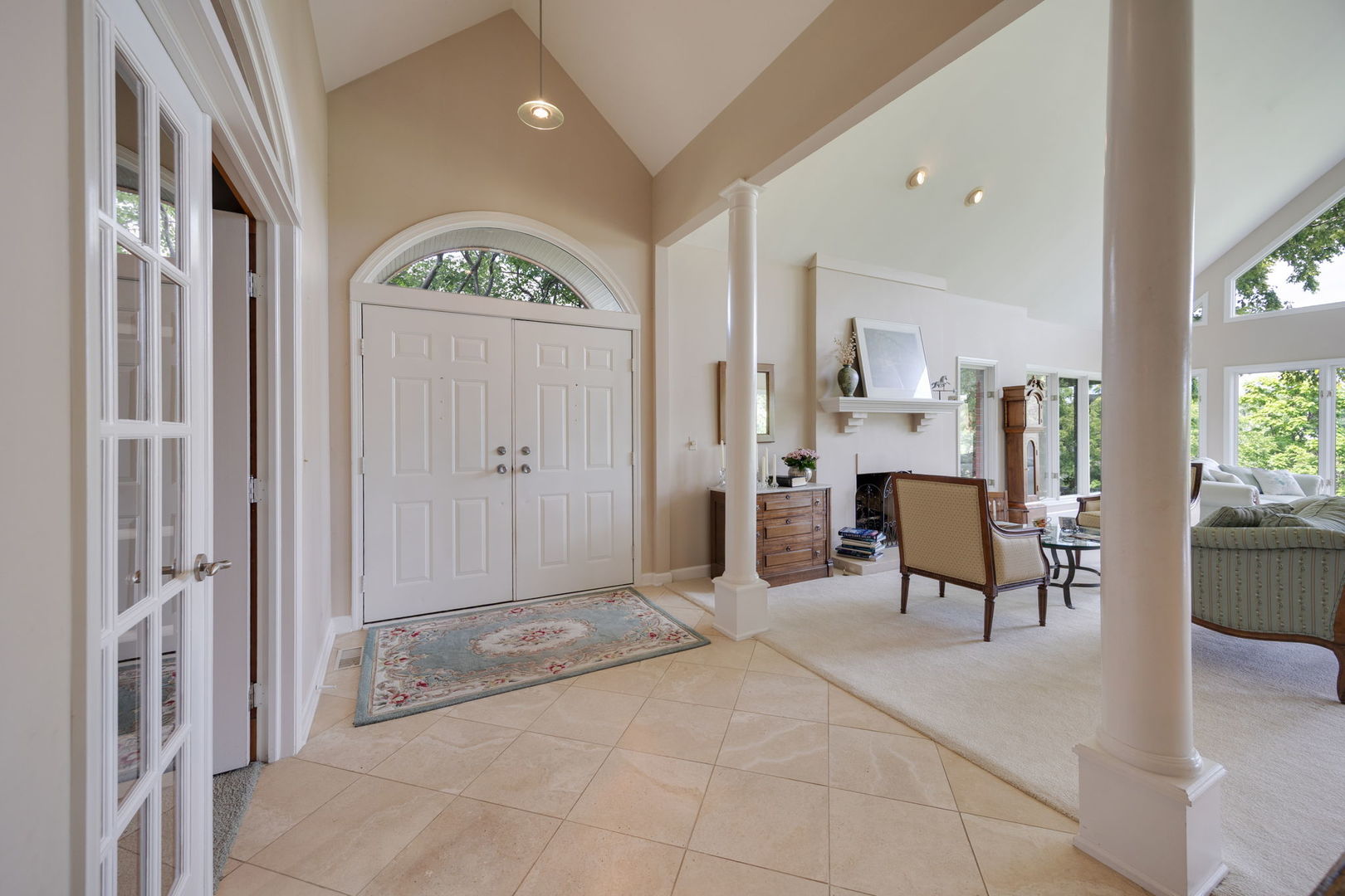 1240 Willowgate Lane Property Photo 7