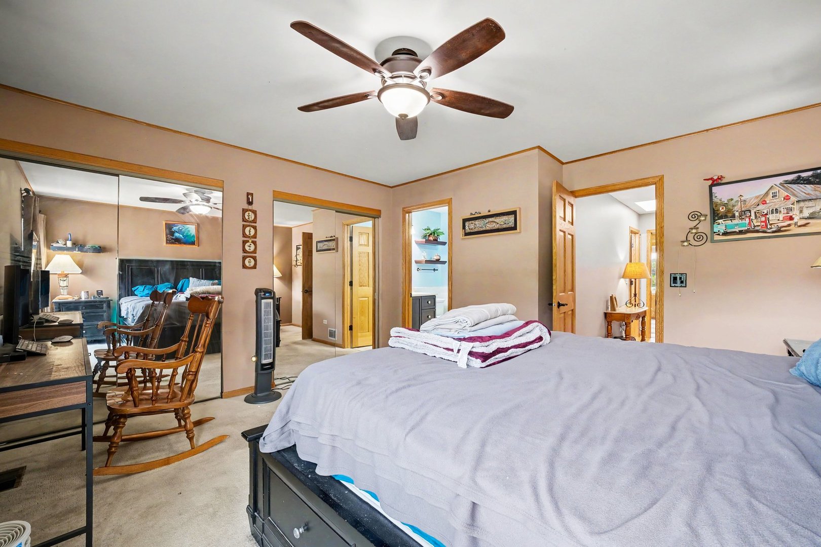 1724 Court Street Property Photo 10