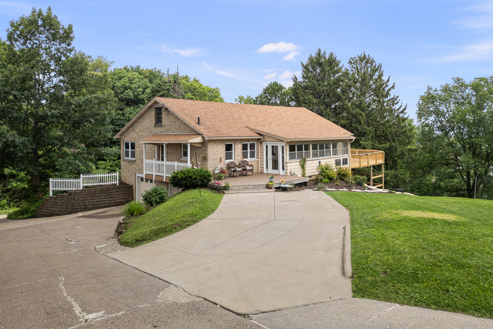 640 18th Avenue Property Photo 1