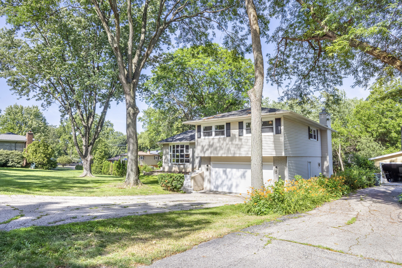 123 Kainer Avenue Property Photo 5