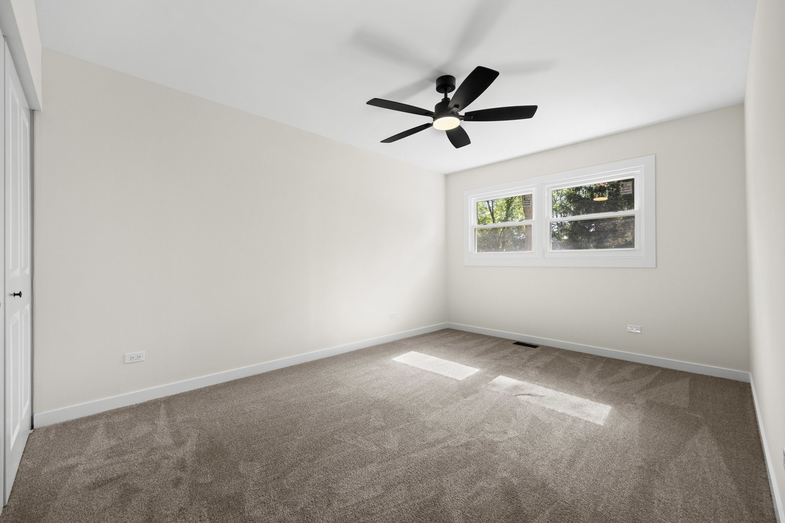 123 Kainer Avenue Property Photo 28