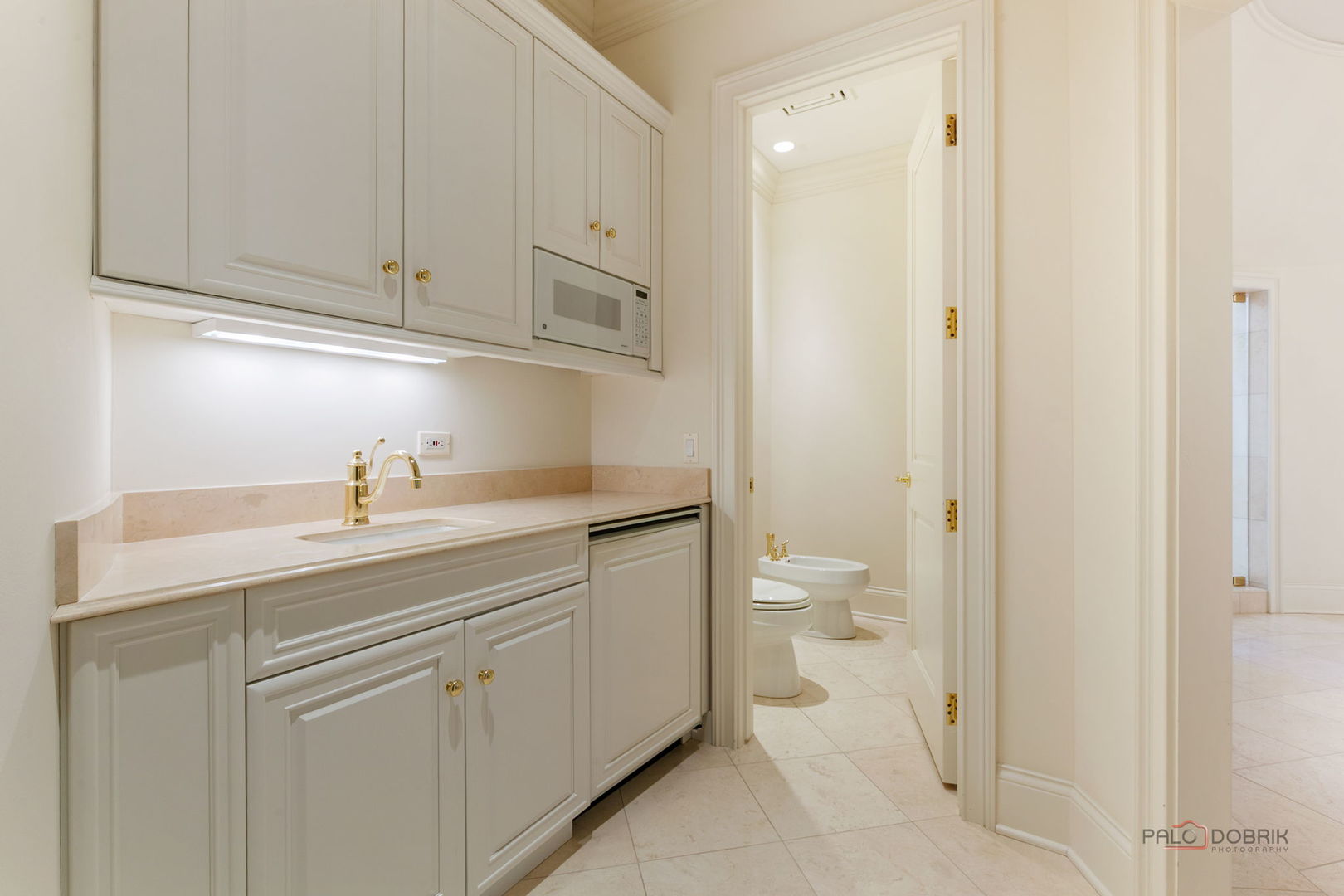 1271 N Green Bay Road Property Photo 34
