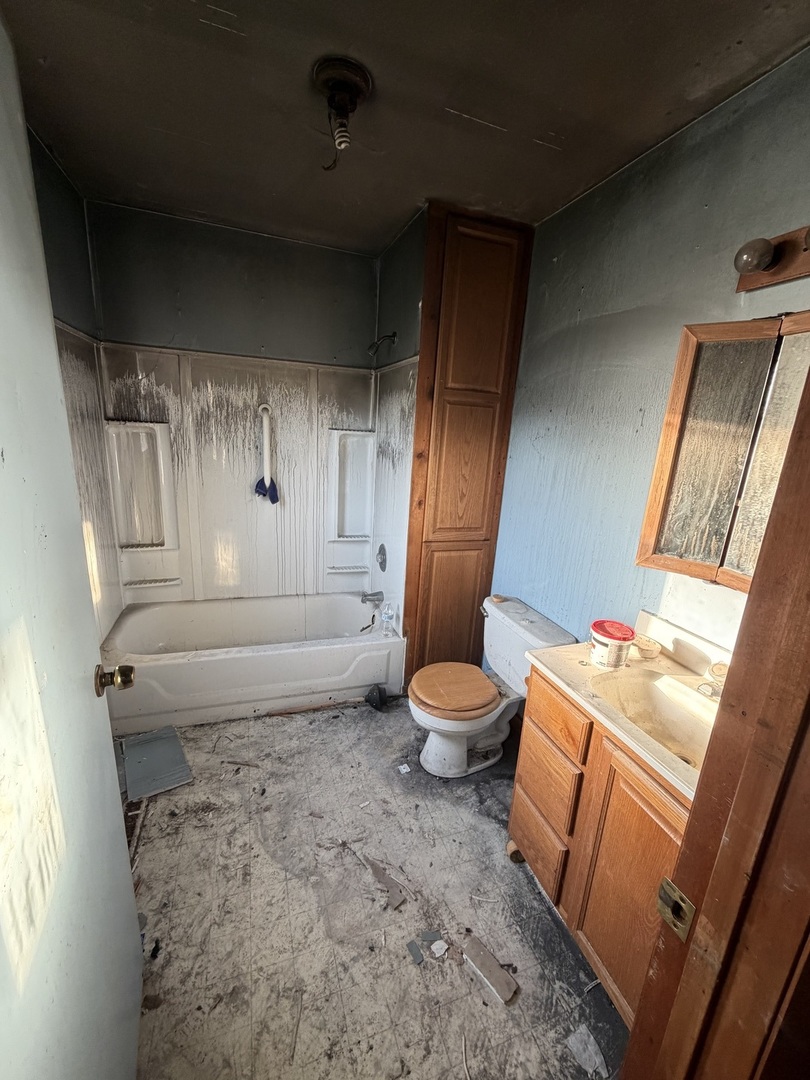 207 S Railroad Street Property Photo 11