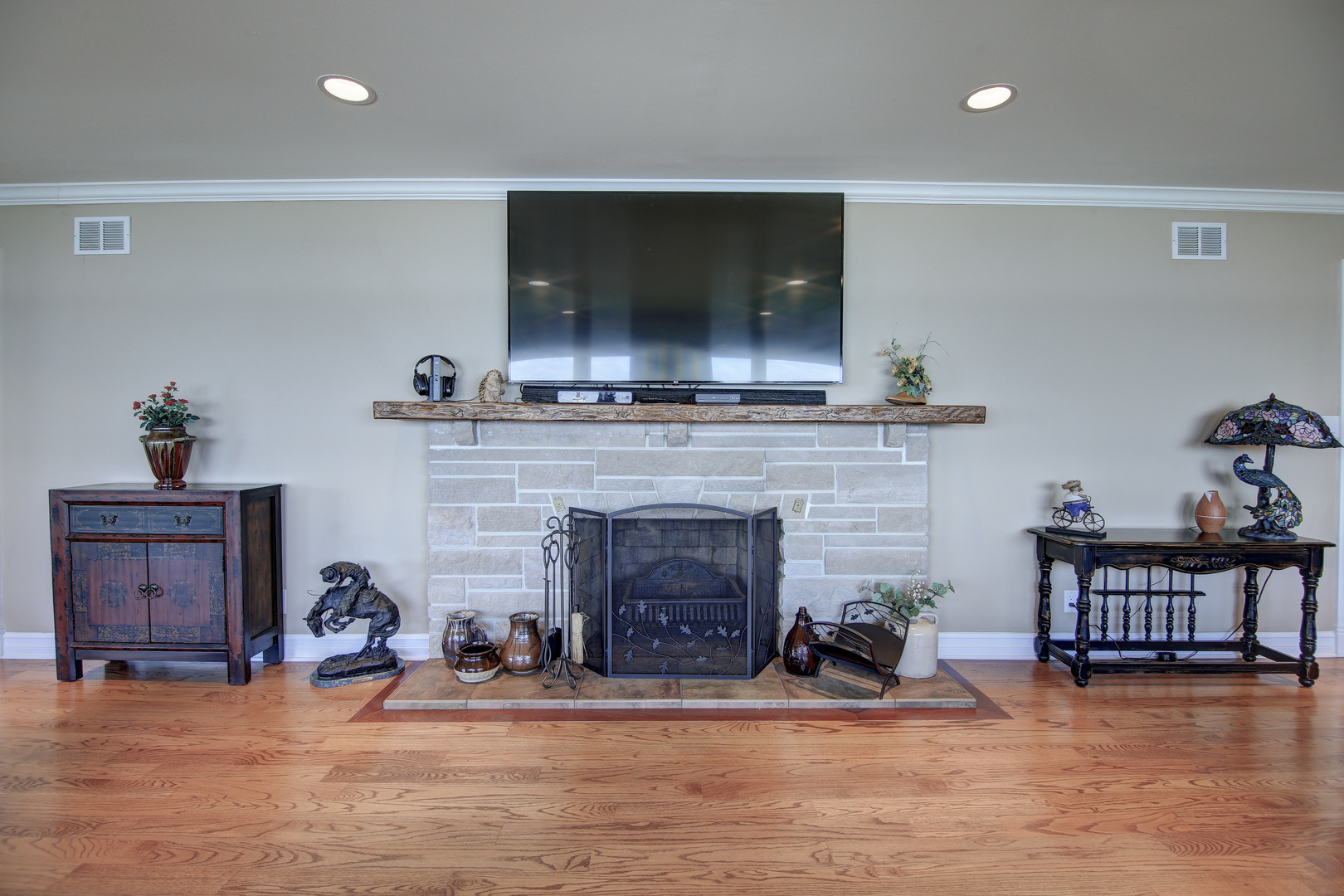 701 Hill Drive Property Photo 25