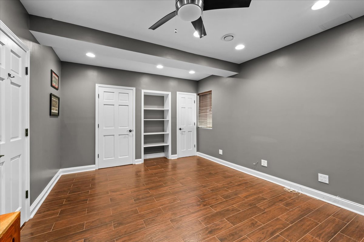1100 Studio Lane Property Photo 28