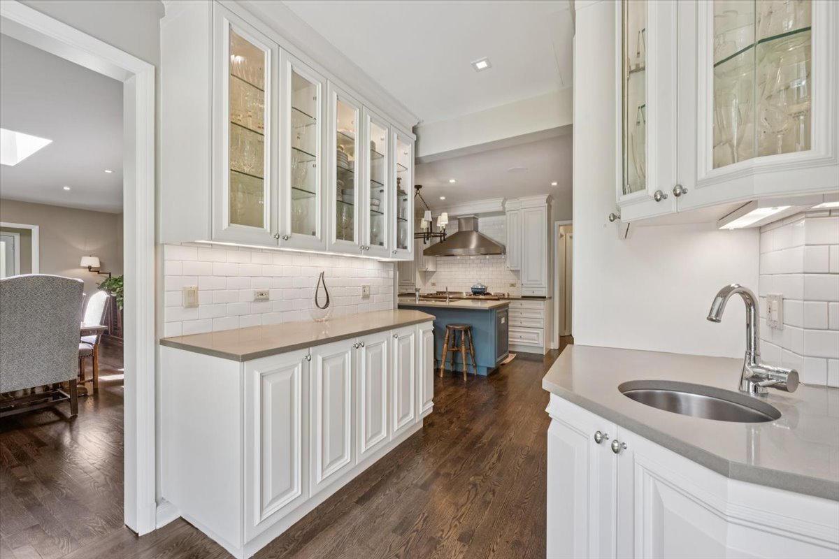 2311 Burr Oak Property Photo 18