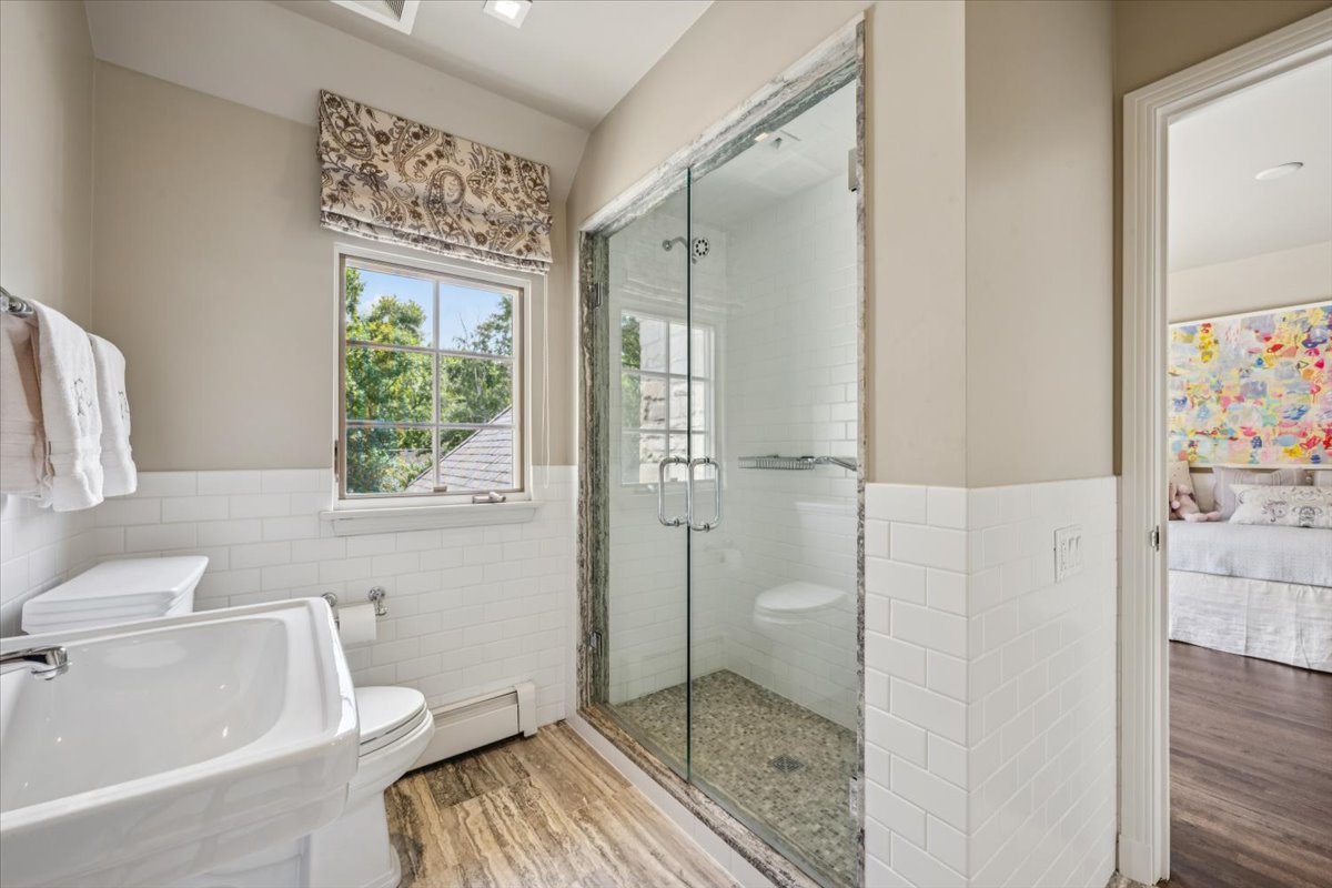2311 Burr Oak Property Photo 33