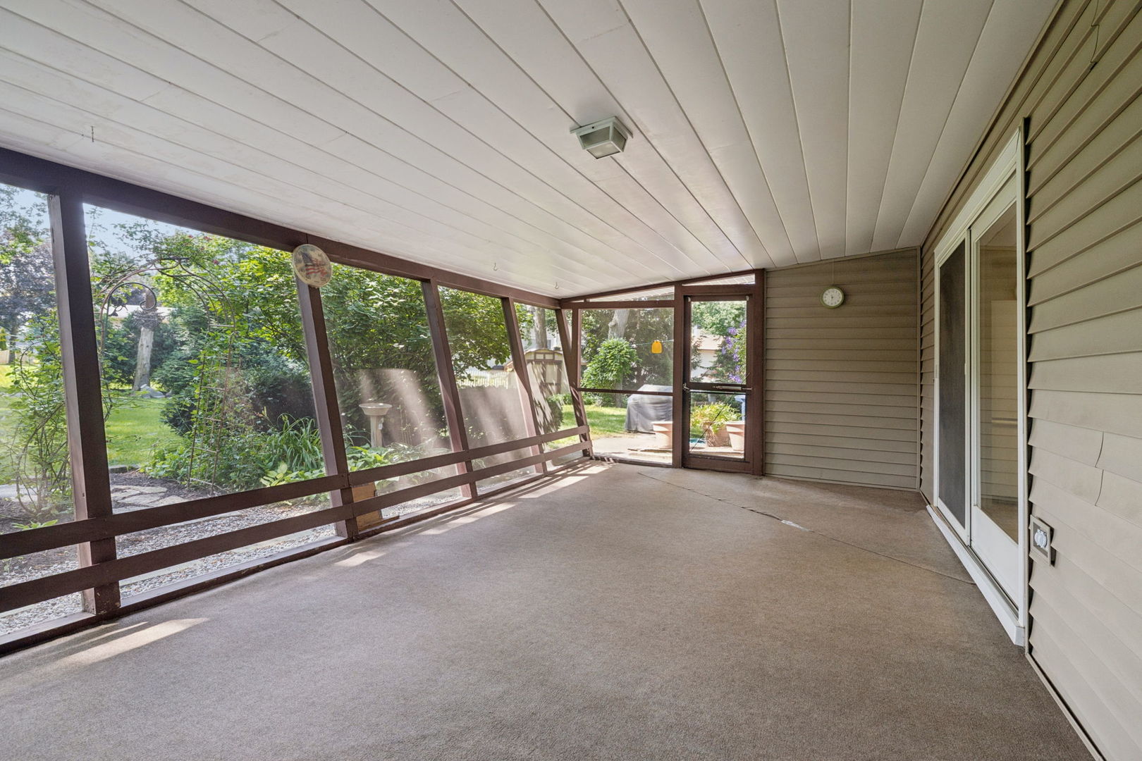 5845 Lenox Road Property Photo 11