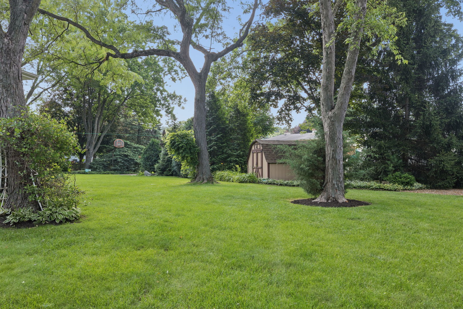 5845 Lenox Road Property Photo 15