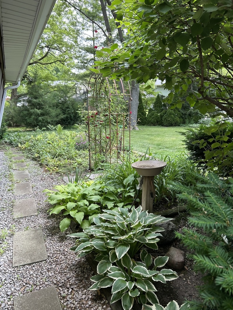 5845 Lenox Road Property Photo 18