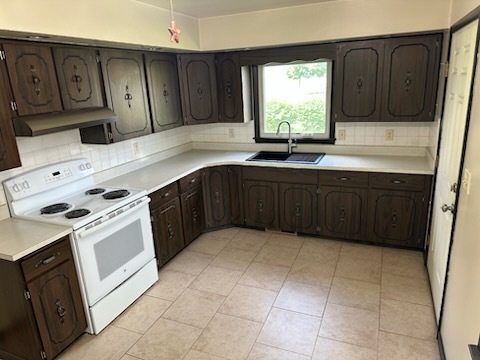 12694332 Property Photo 3