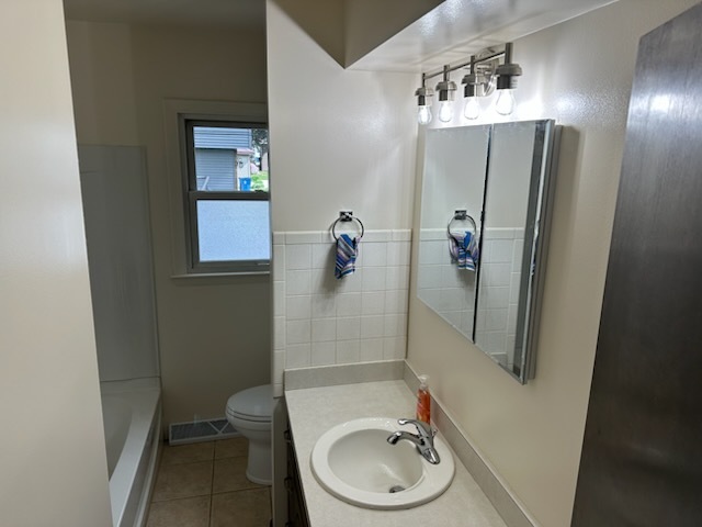 12694332 Property Photo 9