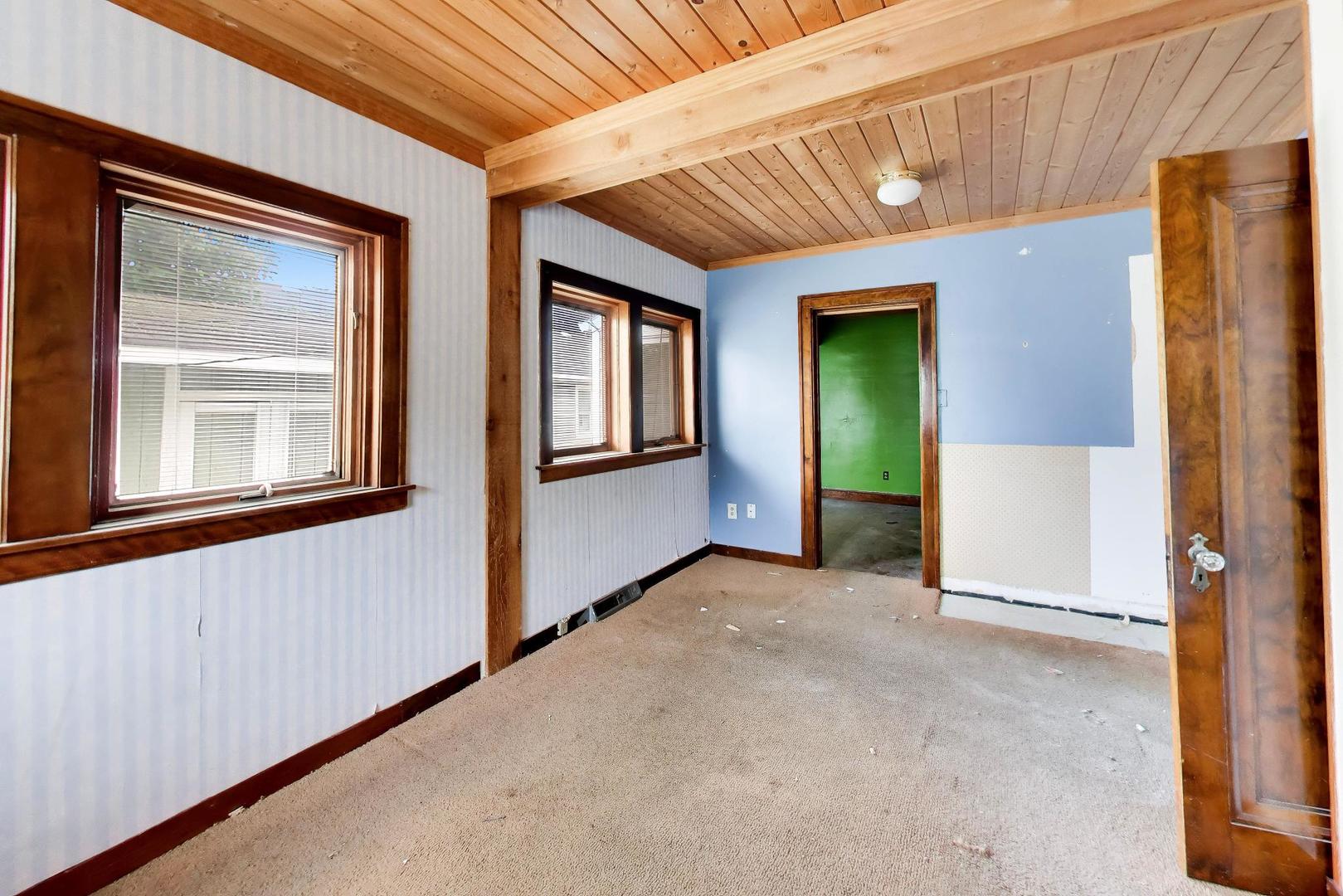 2451 Maple Street Property Photo 14