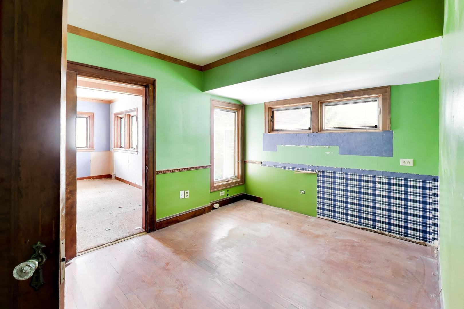 2451 Maple Street Property Photo 18