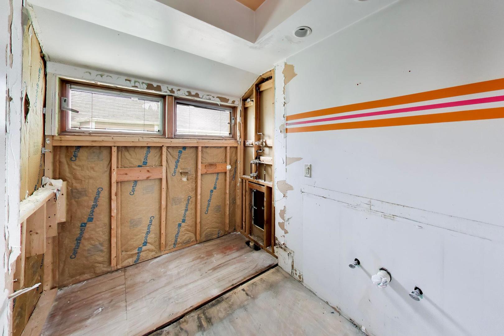 2451 Maple Street Property Photo 20