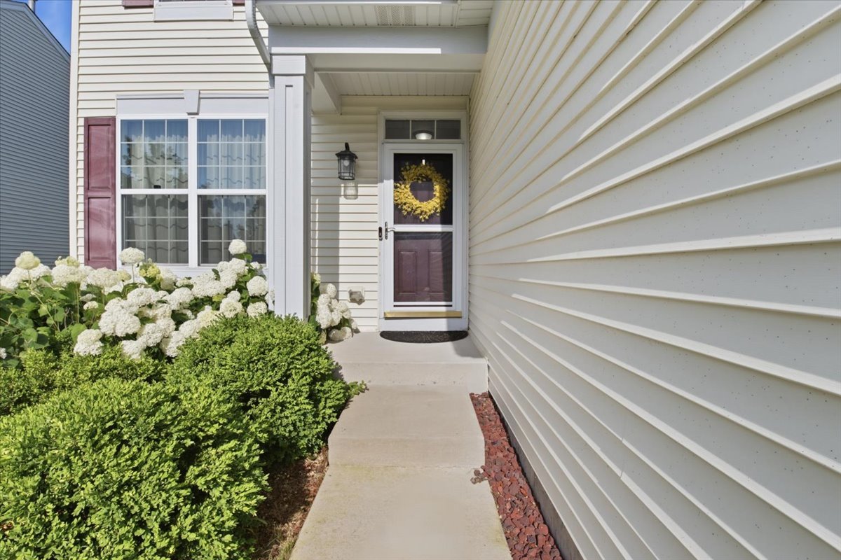 163 Easton Drive Property Photo 2