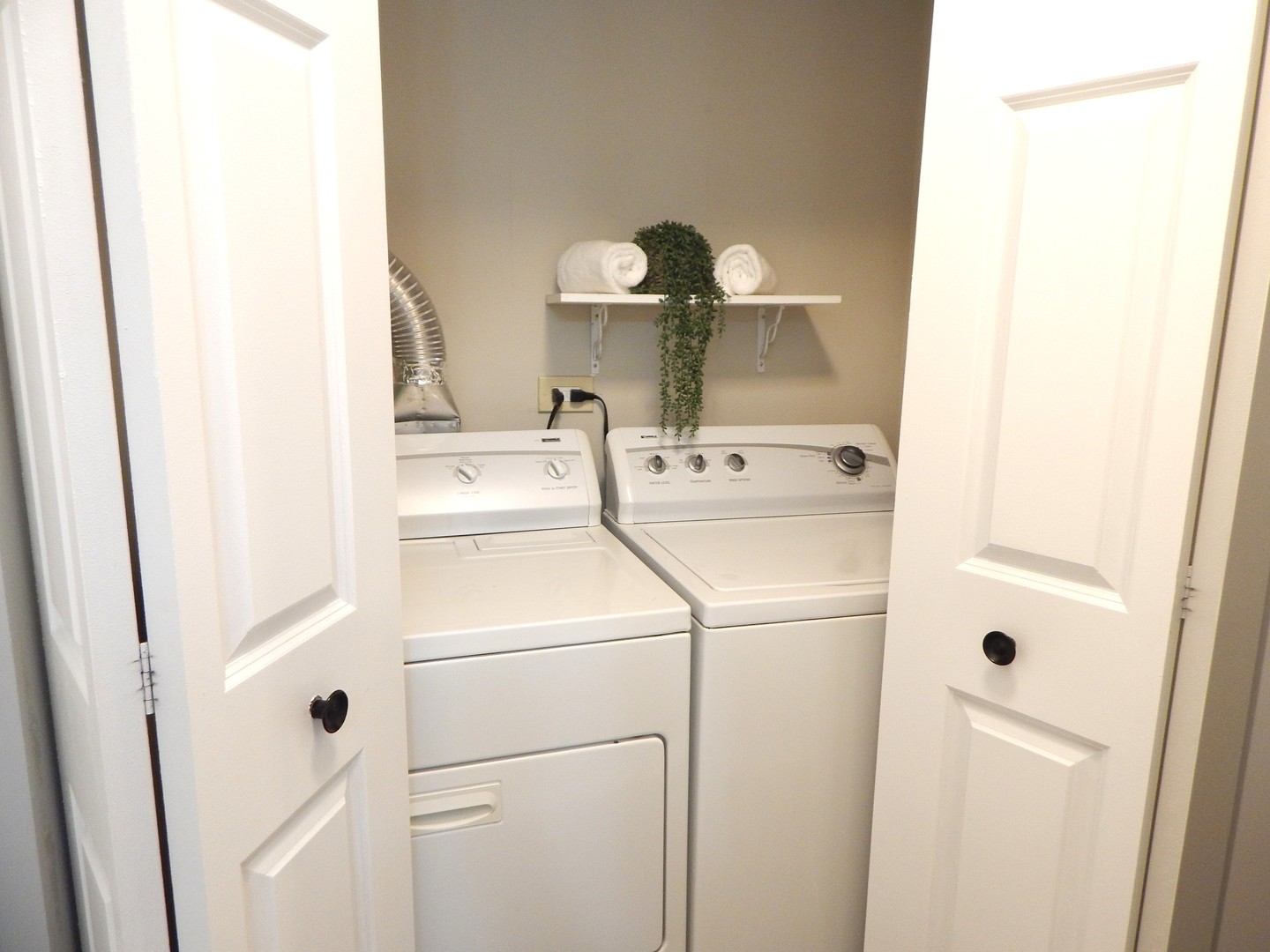 270 Butternut Lane Property Photo 10