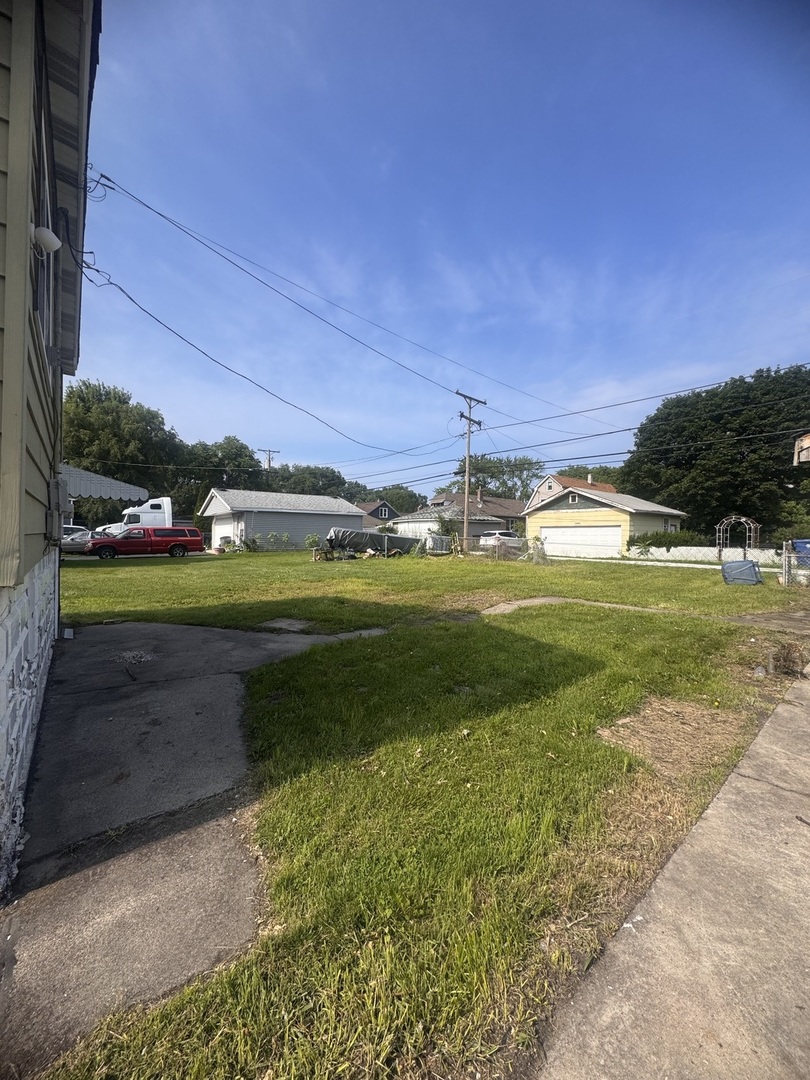 14035 S Green Bay Property Photo 5