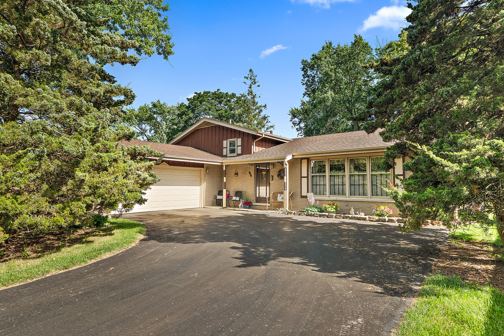 540 Meadow Avenue Property Photo 1